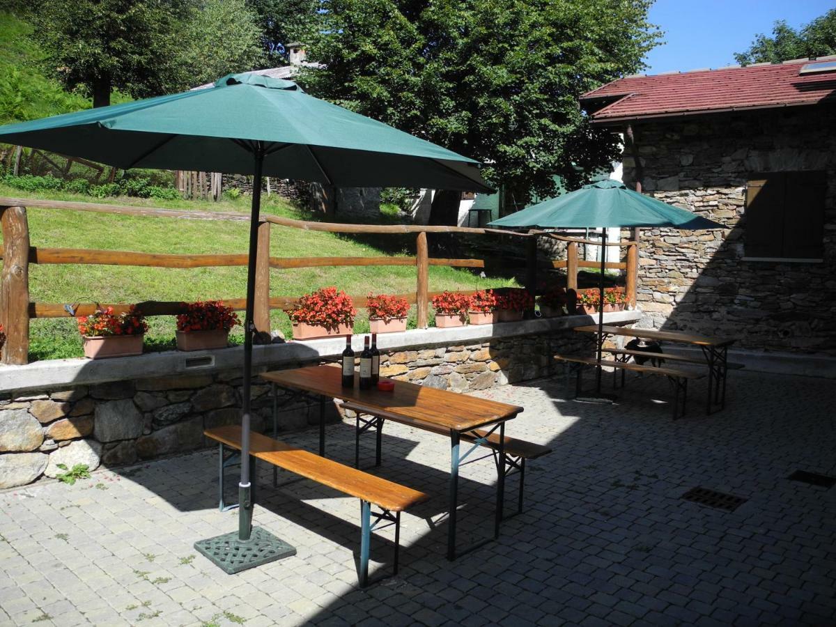Agriturismo Piccolo Paradiso Pianello Del Lario Exteriér fotografie