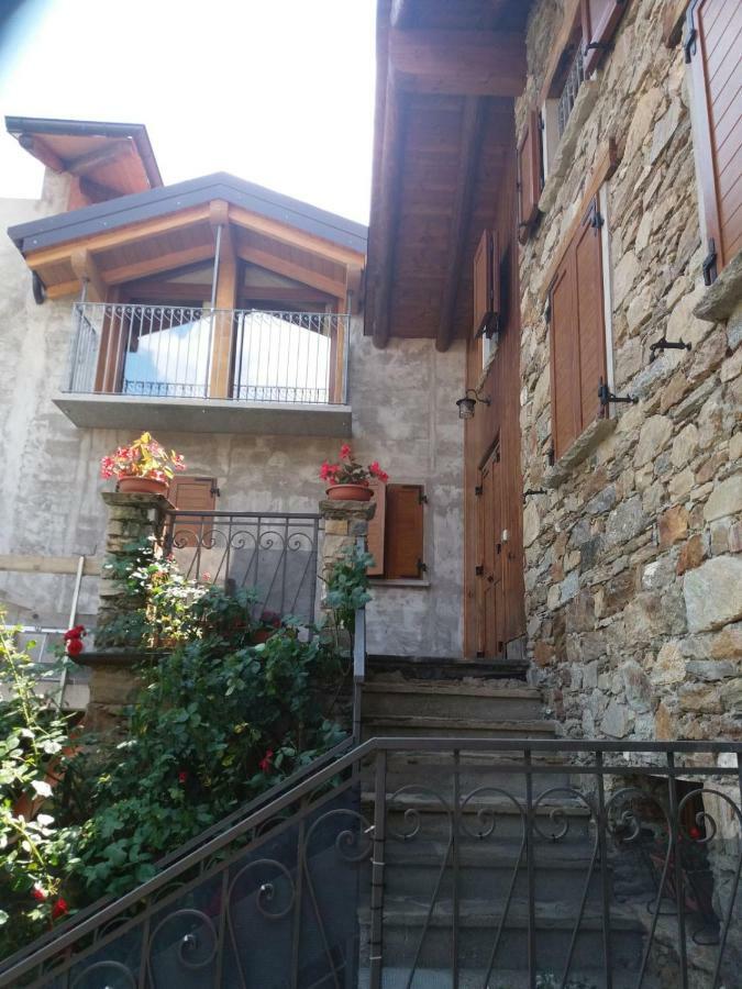 Agriturismo Piccolo Paradiso Pianello Del Lario Exteriér fotografie