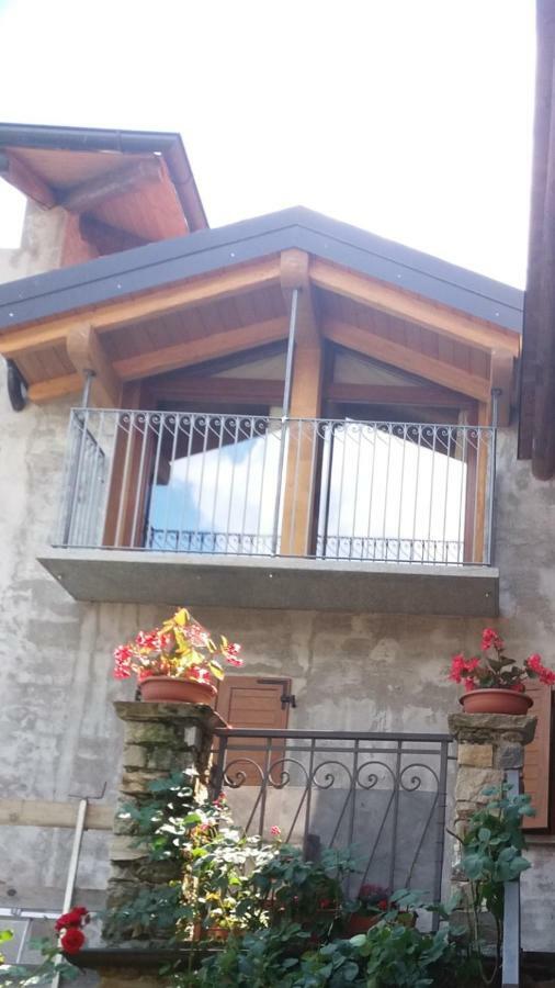 Agriturismo Piccolo Paradiso Pianello Del Lario Exteriér fotografie